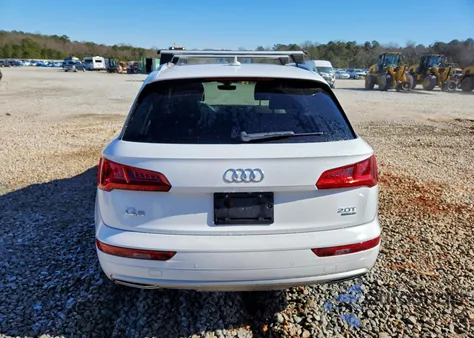 2018 Audi Q5 Premium Plus z USA, uszkodzony, nr VIN WA1BNAFY8J2139953